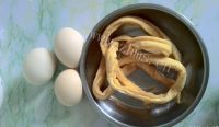 美味的菜脯煎蛋做法图解1)