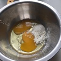 色香味浓的鸡蛋煎饼的做法图解一