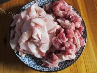芹菜炒肉片做法图解4)