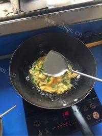 家常菜青椒炒蛋做法图解5)