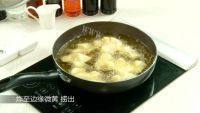 美味的芸豆炖土豆做法图解2)