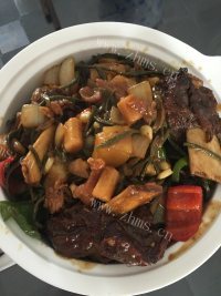 好吃的红烧牛排骨大炖菜做法图解9)