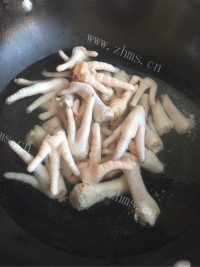 喷香的红烧鸡爪做法图解1)