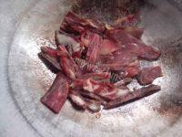家常菜香芹炒腊肉做法图解4)