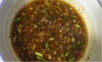 家常凉拌菠菜粉丝面筋做法图解14)
