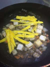 色泽鲜亮的臊子面做法图解8)