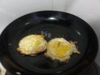 绿色食物之糖醋荷包蛋做法图解4)