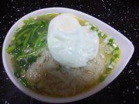 美味的鸡汤米线