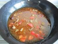 家常菜胡萝卜烧牛肉做法图解9)