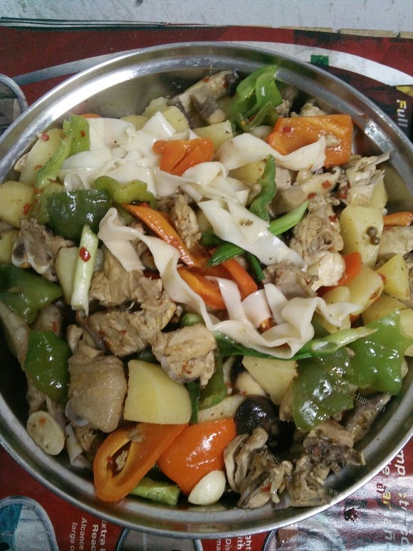 色香味浓的大盘鸡