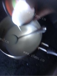 热腾腾的自制酸奶做法图解5)