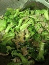 西兰花炒肉片「首发」