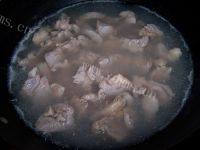 美味的羊肉粉丝汤做法图解2)