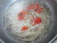 自己做的肉丝汤面做法图解5)