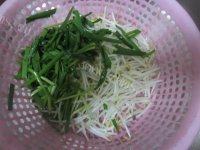 家常韭菜绿豆芽做法图解3)