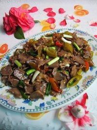 开胃酸辣鸭胗