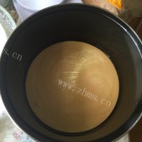 色香味俱全的水果蛋糕做法图解6)