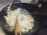 美味的炒粉干做法图解8)