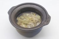 鲜美的玉竹筒骨汤的做法图解五