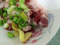 家常菜小炒豆腐做法图解2)