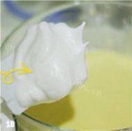 美味的酸奶蛋糕做法图解10)