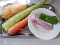 家常菜干锅土豆片做法图解1)