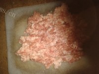 美味的葫芦肉馅煎饼做法图解1)