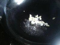 下饭的酸豆角炒肉做法图解4)