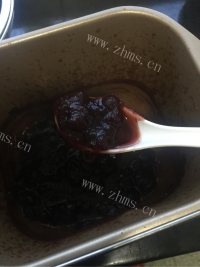 家常面包机蔓越莓干做果酱做法图解4)