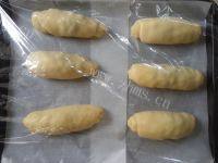 美味的红豆面包做法图解6)
