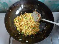 家常菜尖椒蛋炒饭