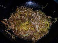 香鲜至极的肉丝炒榨菜