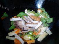 家常菜腊肉小炒做法图解5)