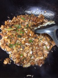 可口的烩麻食做法图解5)