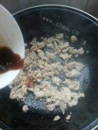 美味的芫爆里脊做法图解4)