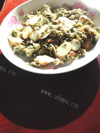 美味的槐花山药蛋做法图解11)