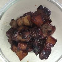 质嫩爽口的红烧肉做法图解10)