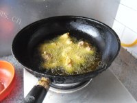 美味的辣子鸡块做法图解6)