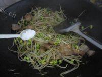 简单的醋溜豆芽做法图解9)