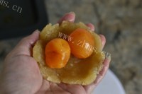自制广式椰蓉月饼做法图解6)