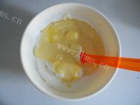 香软棉花蛋糕卷做法图解12)