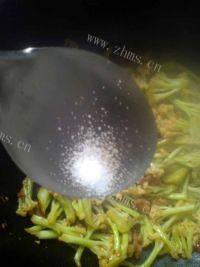 家常菜有机花菜炒肉片