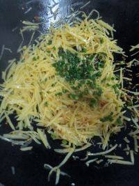 #营养美食#酸辣土豆丝做法图解9)