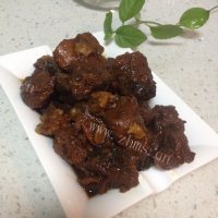 热腾腾的炖牛肉做法图解6)