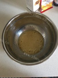 甜蜜的蓝莓酱松饼做法图解4)