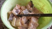 美味的炸鱼块做法图解3)