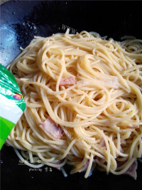 改良美食培根意面做法图解11)