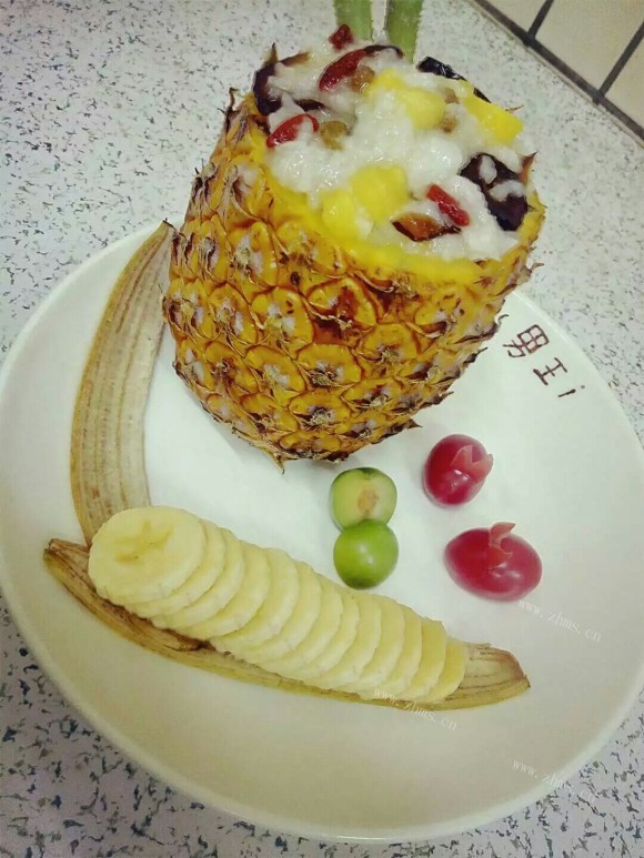 珍馐美味的菠萝饭