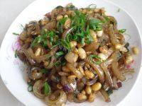 黄豆炒肉皮