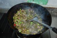 色味俱全的肉末雪里蕻做法图解7)